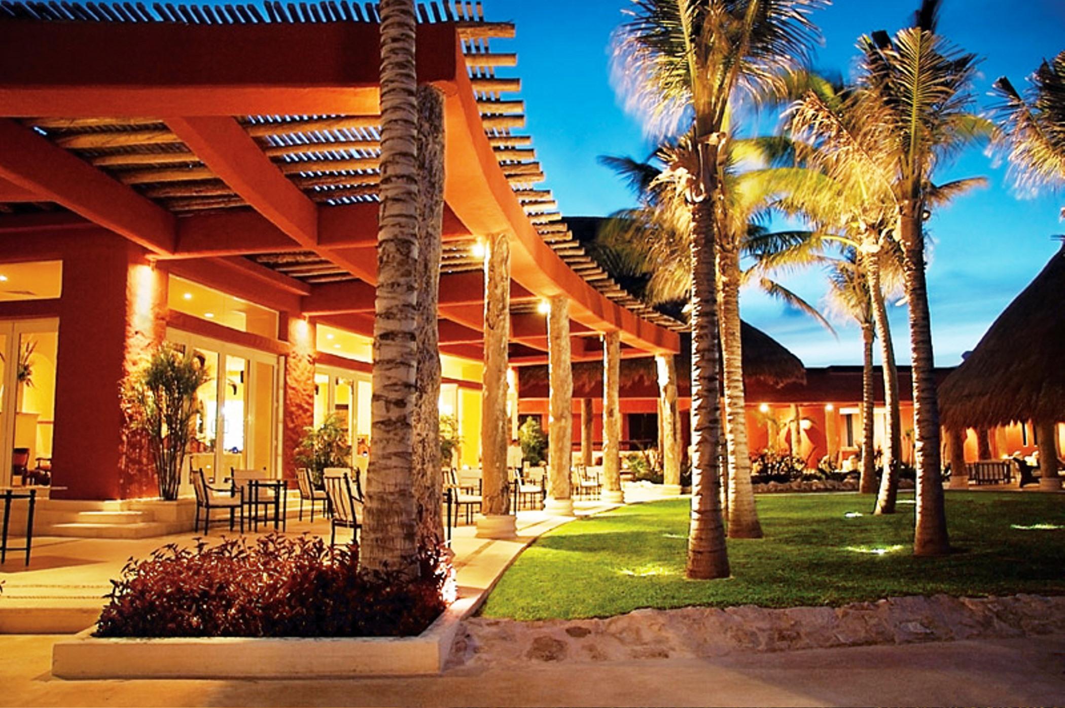 פוארטו מורלוס Paraiso De La Bonita Adult All-Inclusive, A Luxury Collection Resort מראה חיצוני תמונה