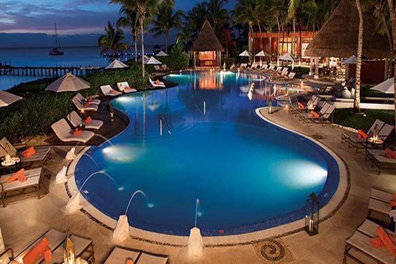 פוארטו מורלוס Paraiso De La Bonita Adult All-Inclusive, A Luxury Collection Resort מראה חיצוני תמונה