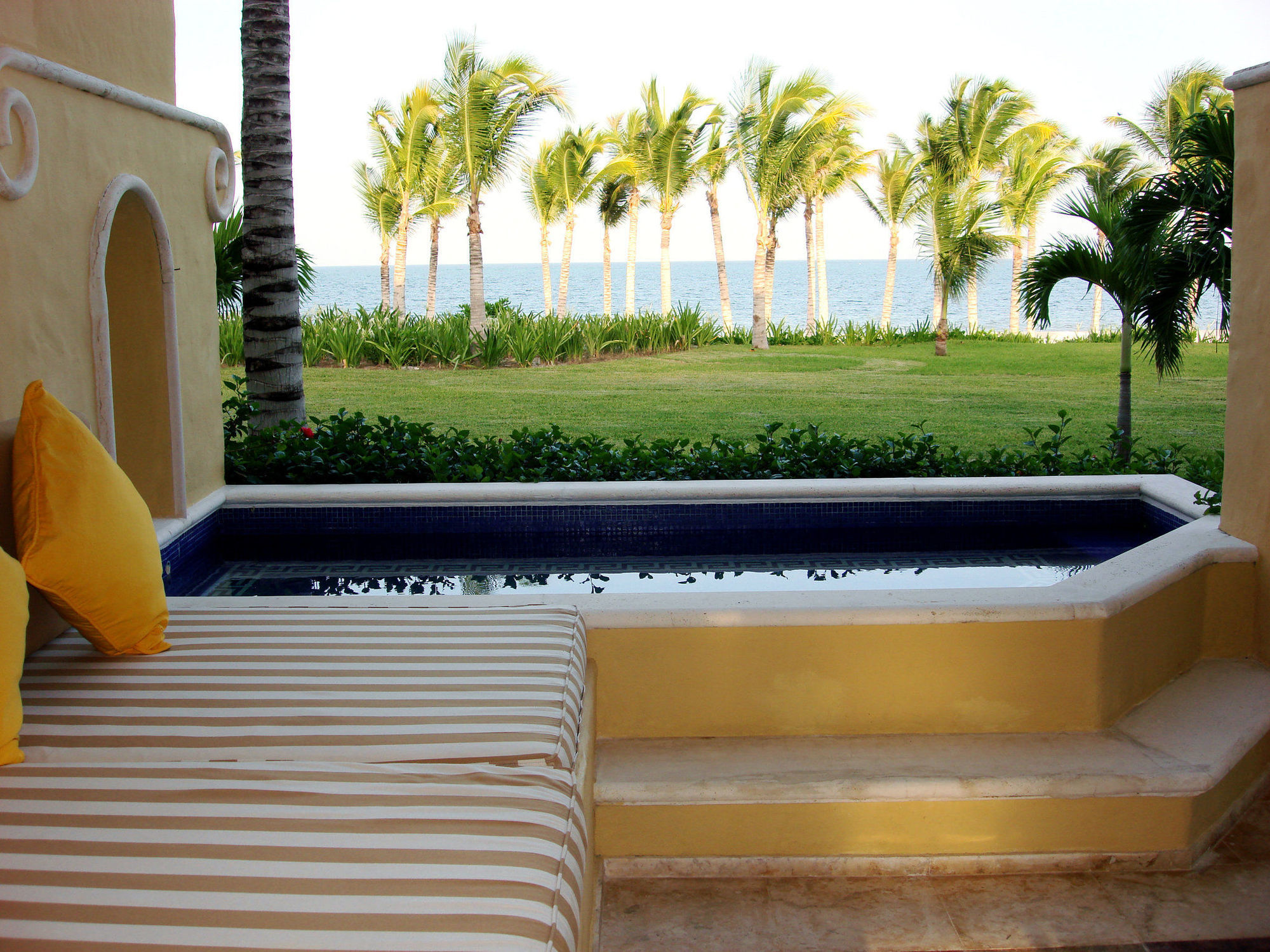 פוארטו מורלוס Paraiso De La Bonita Adult All-Inclusive, A Luxury Collection Resort מתקנים תמונה